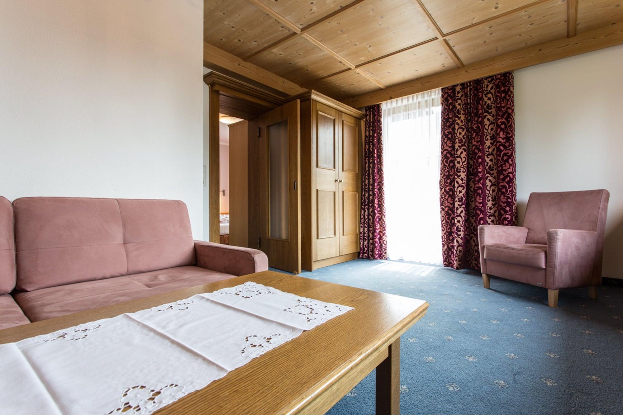 Hotel Solstein Зеефельд в Тироле Экстерьер фото